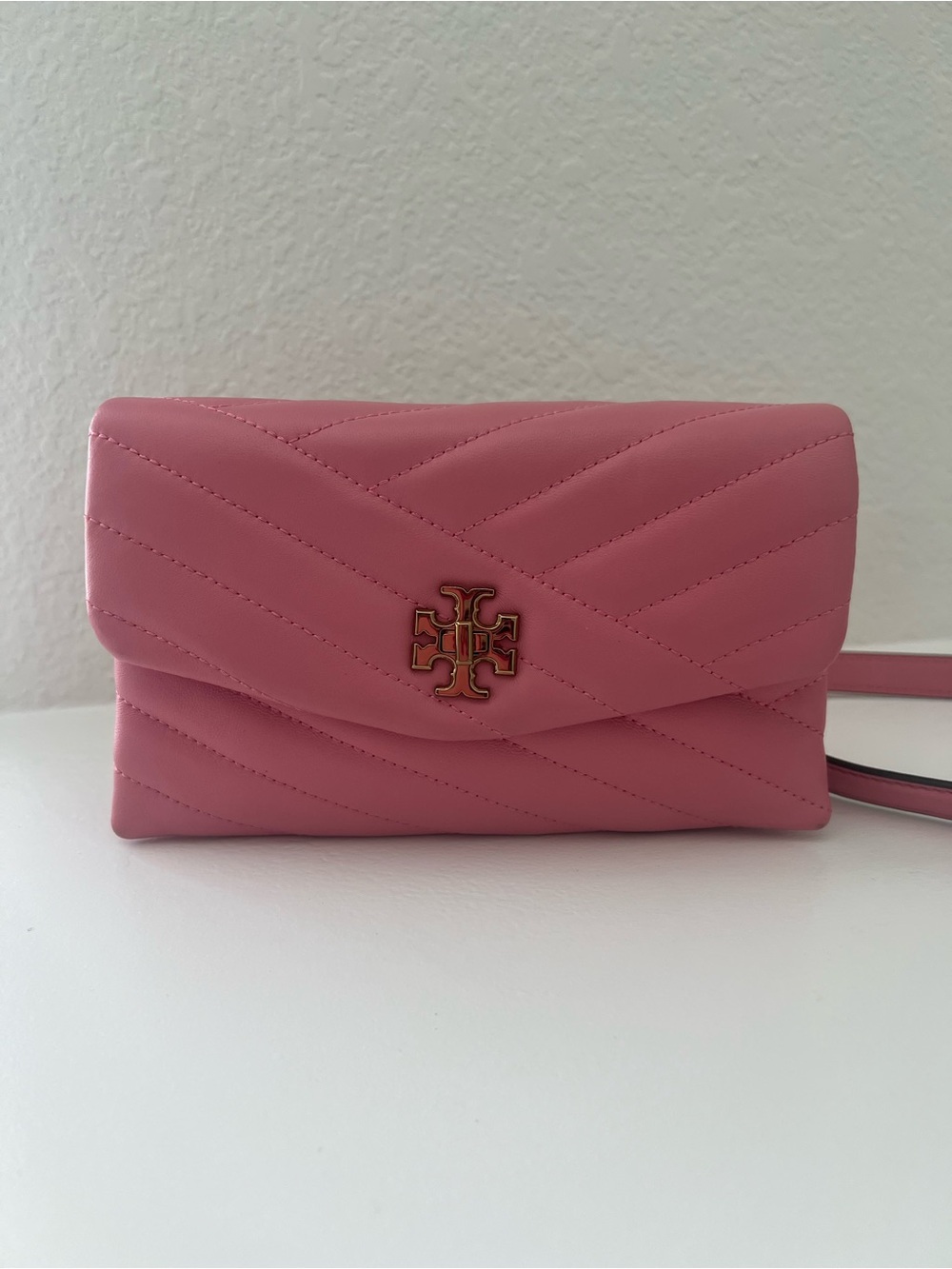 Tory Burch Kira WOC - Picture 2 of 6